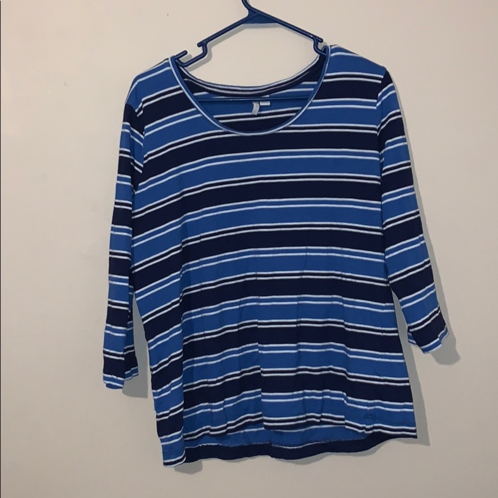 Mid-Sleeve Shirt